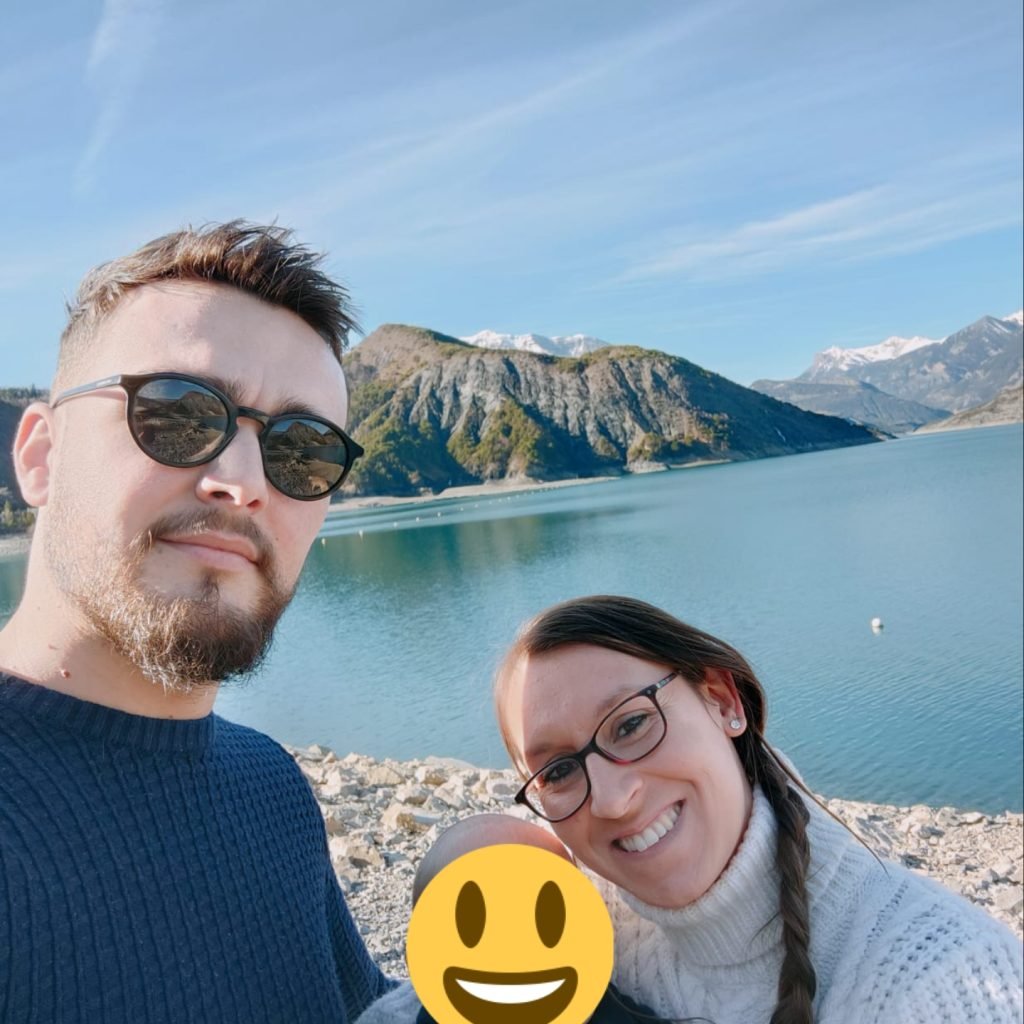 ALT" photo de famille au lac de serre-ponçon"